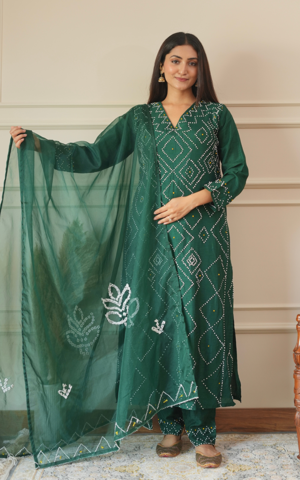 Elegant Green Dola Silk 3-Piece Suit