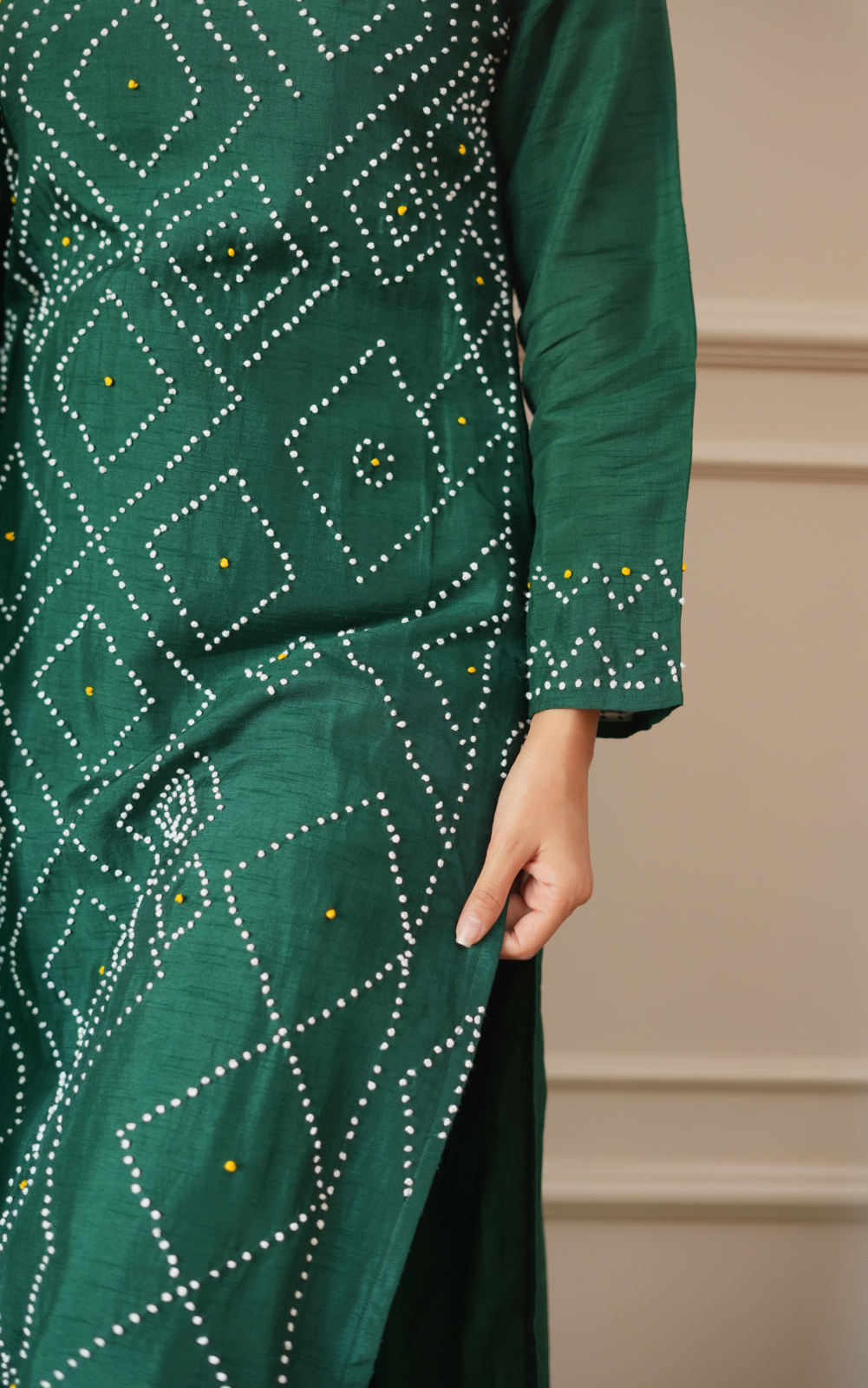 Elegant Green Dola Silk 3-Piece Suit